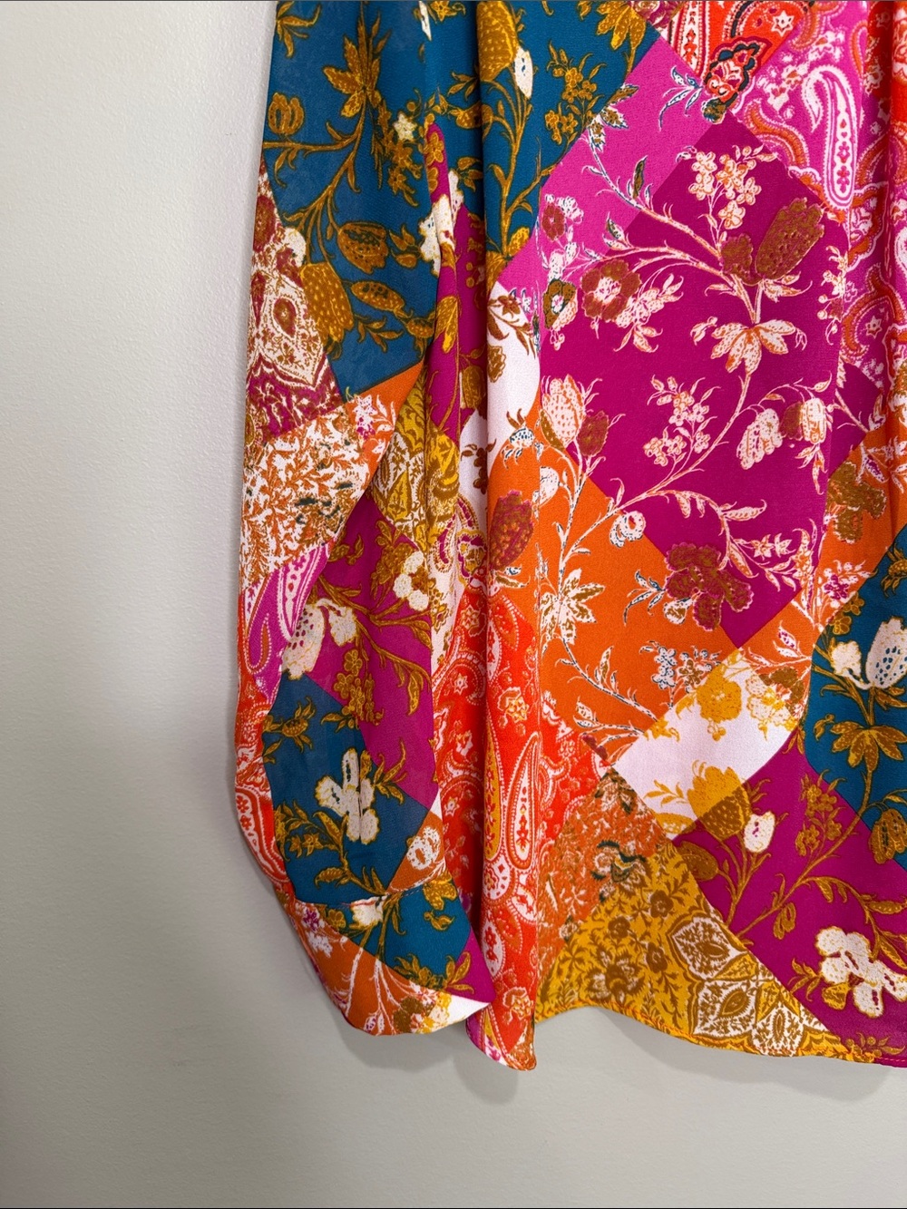 Rose + Olive Vibrant Patchwork Paisley Button-Up Blouse Medium - Picture 7 of 7